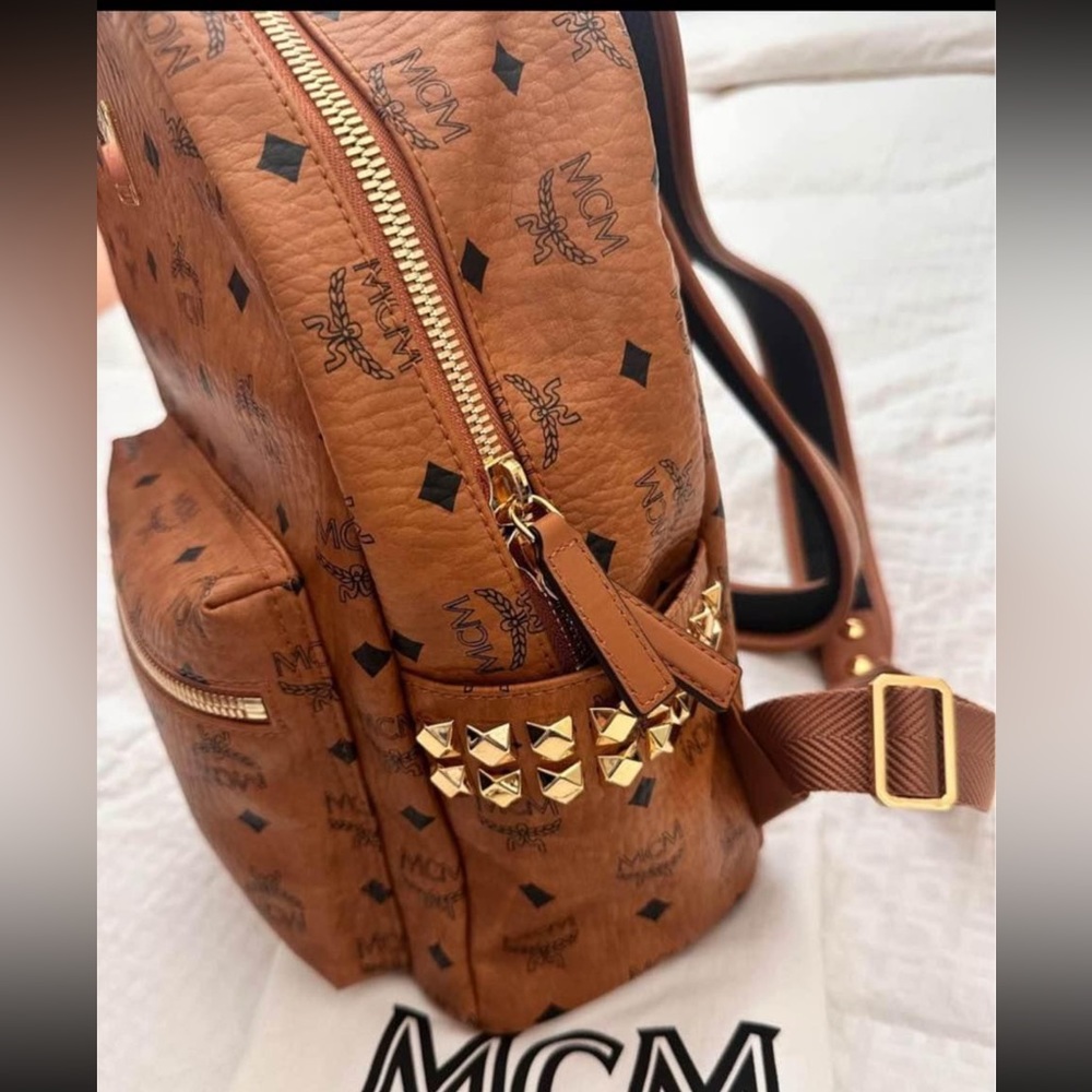 CONGAC MCM BACKPACK MEDIUM